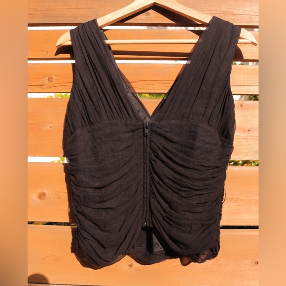 cache ruched top - Picture 2 of 5